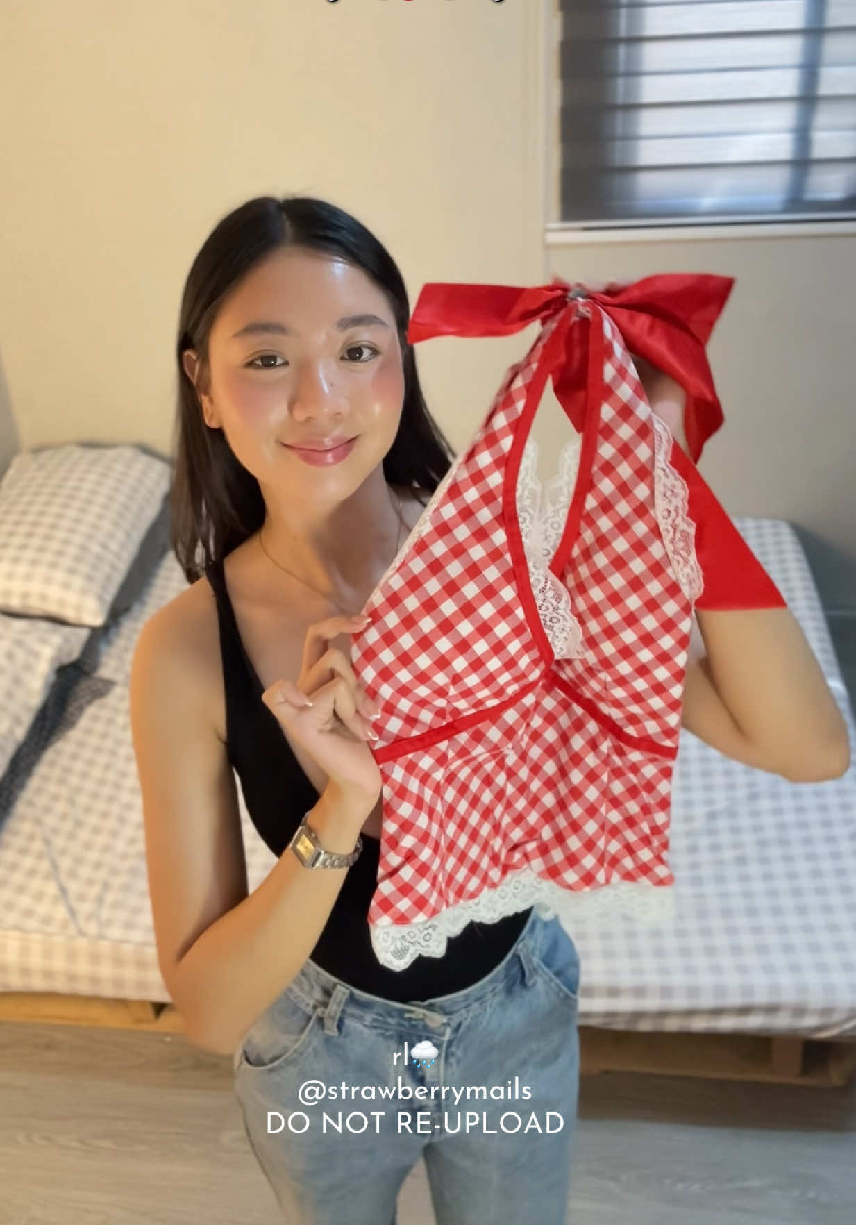 I got the same top but in different color ⋆｡‧˚ʚ🍒ɞ˚‧｡⋆sooo inlove with this!!! #haltertop #top #outfit #outfitideas #outfitinspo #fashiontiktok #fyppppppppppppppppppppppp #fypシ゚ #fyp 