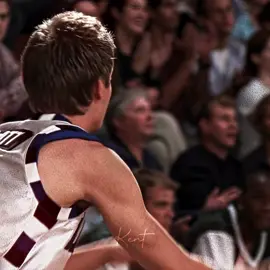 Nice legs... og rizz (cc in bio)#lucasscott #lucasscottedit #oth #onetreehill #gilmoregirls #tristandugray #chadmichaelmurray #chadmichaelmurrayedit #tristandugrayedit #fyp #viral #blowup #goviral #blowthisup #foryou