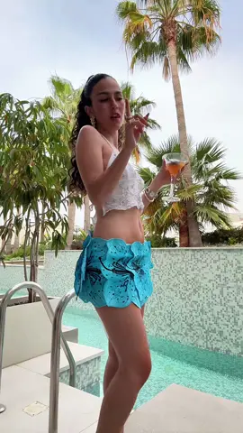 I don’t think so 😚🌴🍸🩵💫 #fypシ゚ #skirt 