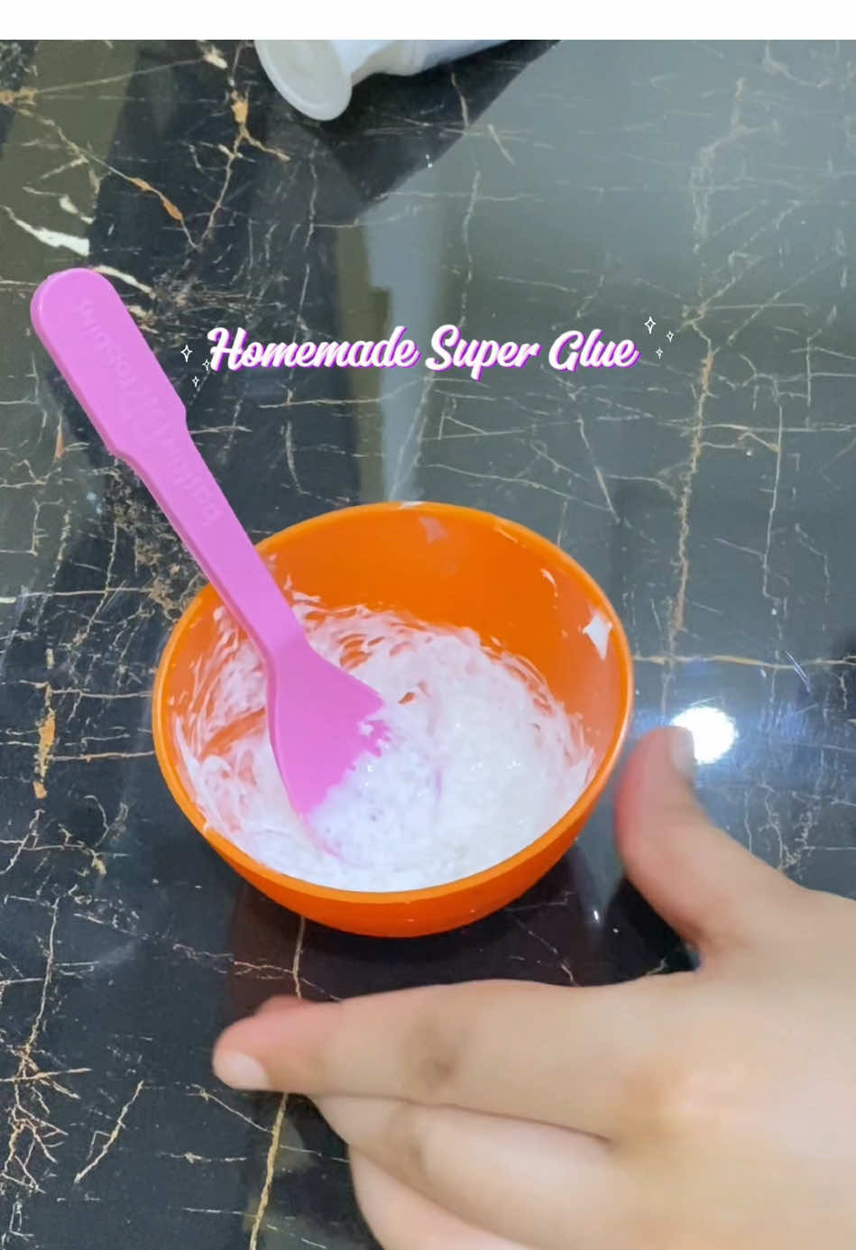 How to make Super Glue/How to make Glue/homemade super glue/Homemade glue/glue making/Diy glue #glue #DIY #hack #hacks #tricks #ideas #lifehacks #viralhacks #besthacks #tipsandtricks #foryourpage #foryou #everydayhacks123