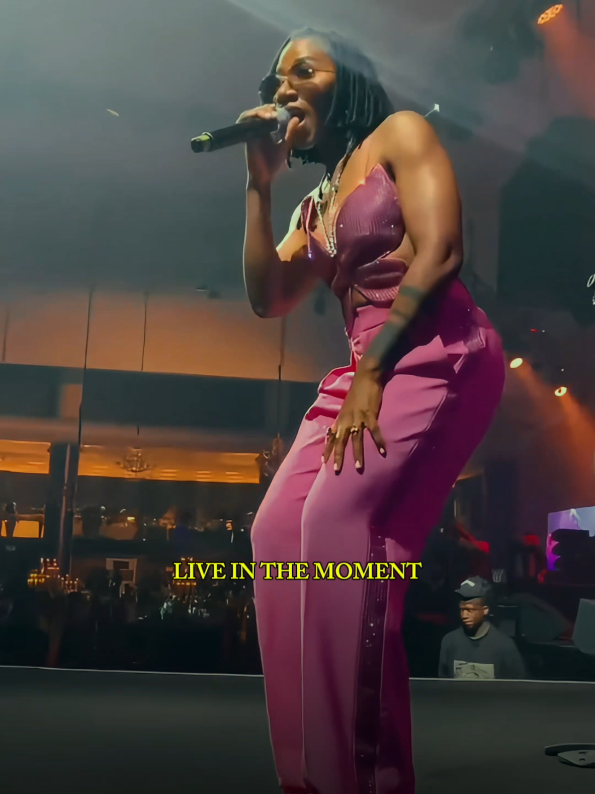 Asa ft wizkid-IDG #asa #wizkid #lyrics_bionation #foryoupage #afrobeats #afrosound #naijatiktok #liveperformance #lyricsvideo #viralvideo #trending 