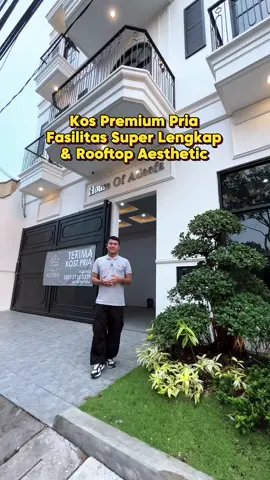 Siap Huni Kos Pria  House of Adeefa, hunian eksklusif di Surabaya Timur 🏠 Kos baru gresss fasilitas yang super lengkap dan nyaman. 	• Rooftop city view 🌇 	• Kamar full furnished + AC🪑 	• WiFi & TV 32” di setiap kamar 📺 	• Ada dapur di tiap lantai 	• Parkir mobil & motor 	• Sarapan gratis tiap hari Jum'at 🍳 	• Free Laundry 10kg / bulan 🧺🧹  📍Lokasi strategis: Jl. Keputih Tegal Timur No. B27 – Surabaya Booking sekarang via WhatsApp: 0857. 3715. 3379 (Chat Only) 📱 #KosSurabaya #KostSurabaya #KosSurabayaTimur #KosKosanSurabaya #indekostsurabaya #Surabaya #Suroboyo #fyp