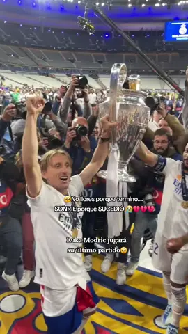Luka Modric jugará su último partidos en el real Madrid y se despide de la afición 😭🥹🥺💔#luka #modric #ancelotti #despedida #real #madrid #tendencia #paratii #popular 