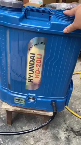 Bình xịt xịn có đảo rời#binhxitdien #binhxit #nôngdân #nongnghiep #nongco #viral #fyp 