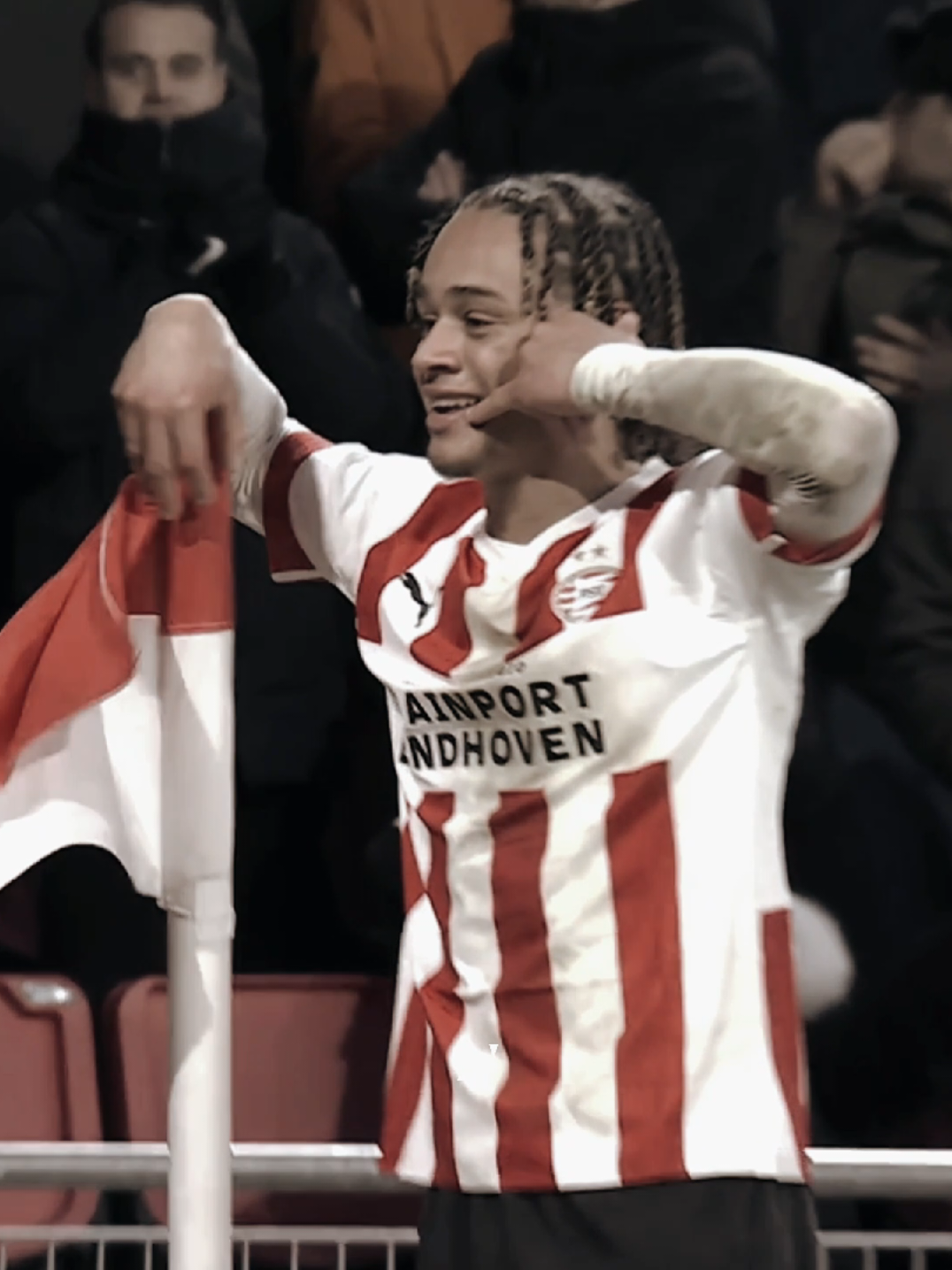 recalcado se enforca 🤣🤟🏻 #xavisimons #fyp 