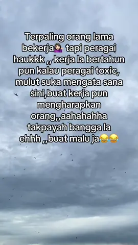 Terpaling lama 💁🏻‍♀️ #fyopppppppppppppppppppp #fyp #foryou #storysindirankawan #masukberandafyp #berandatiktok #xybca #duniakerja #toksik #zyxbca #quotes #oranglama 