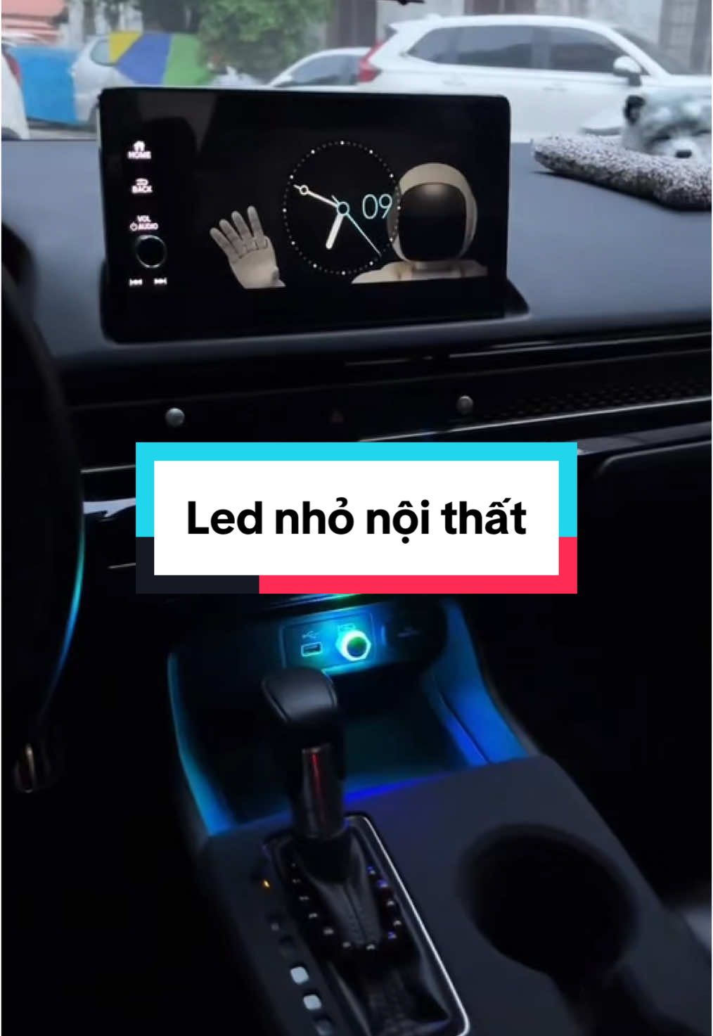 Led nhỏ nội thất ô tô nhiều màu. #xe #phukienoto #chamsocoto #decoroto #phukiendochoixehoi #trangtrioto #gautrangtri #xeviet #oto #nuochoaoto #tienichoto #phukienxehoi #xevietstore #mockhoaoto #khanhlientreoxe #dochoioto