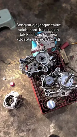 😇😇  #bengkelinjeksi #bengkelmotor #fyp #madiun24jam #fypシ゚viral #mekanikmuda #storybengkelkatakata #storywa #mekaniktiktok #katamotivasi #mekanikindonesia 