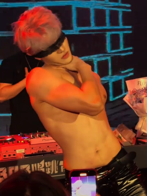 依旧库卡一#严霖 #薄肌 #kok 