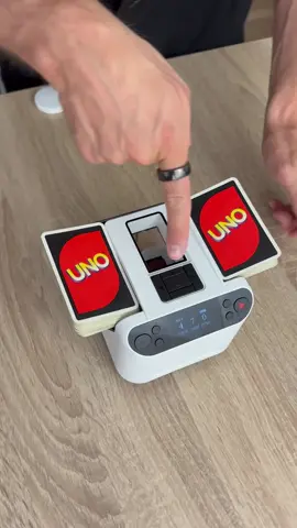 Uno Karten Mischgerät