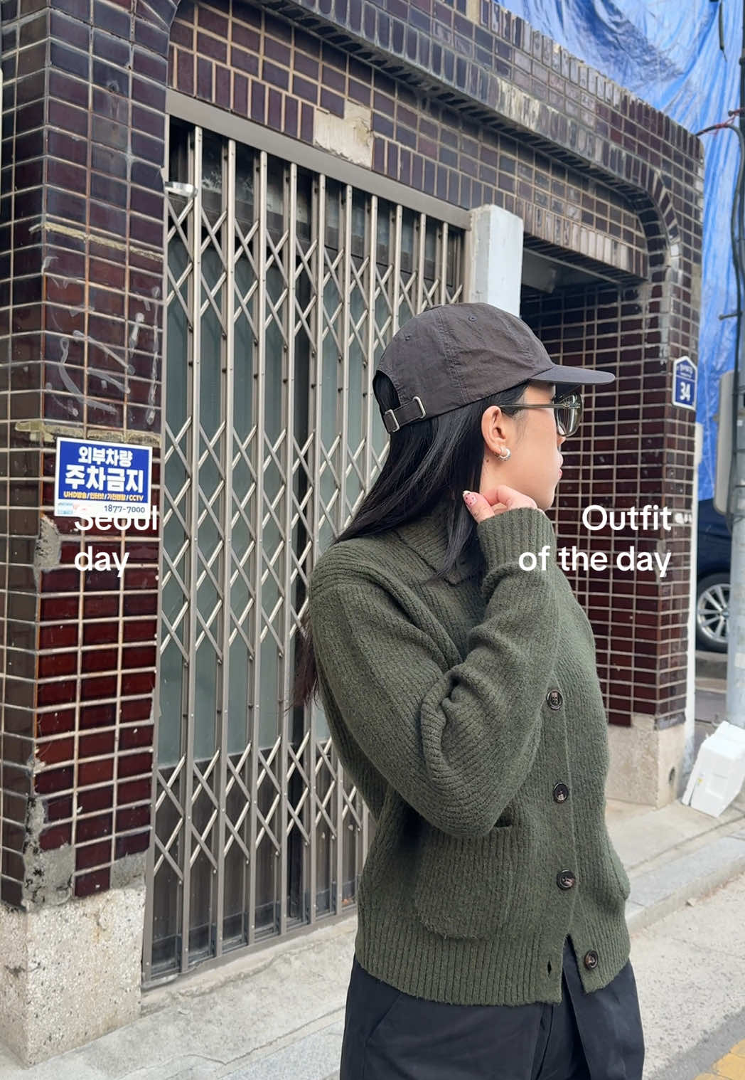Missing this Seoul moment˳༄꠶ #whatiworetoday #OOTD #fitcheck #vibes #aesthetics #fashiontiktok #fashion #outfitideas #outfitinspo #fyp #foryou #foryoupage #fypシ 