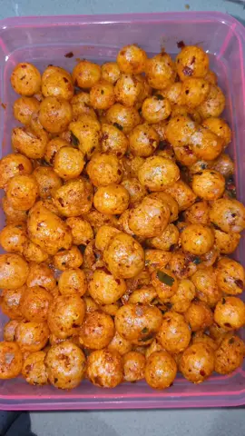 Cimol nya sekarang udah ready ya  #jajananviral #makananviral #seblak #pedas #pedasnyanaiklevel #cemilan #jajanantiktok #ngemil #cimol #cimolkrispi 