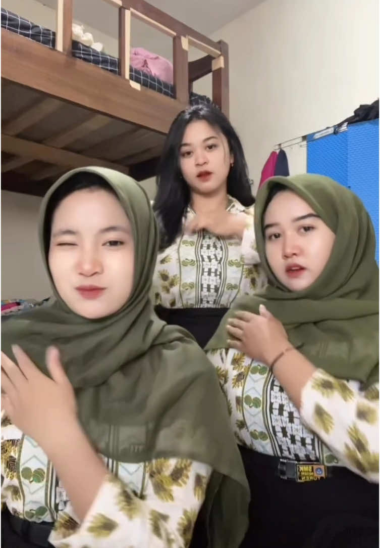 velocity lagi dan lagi #fyp #fypage  #xybca #masukberanda #4u #jointrend #malang24jam 
