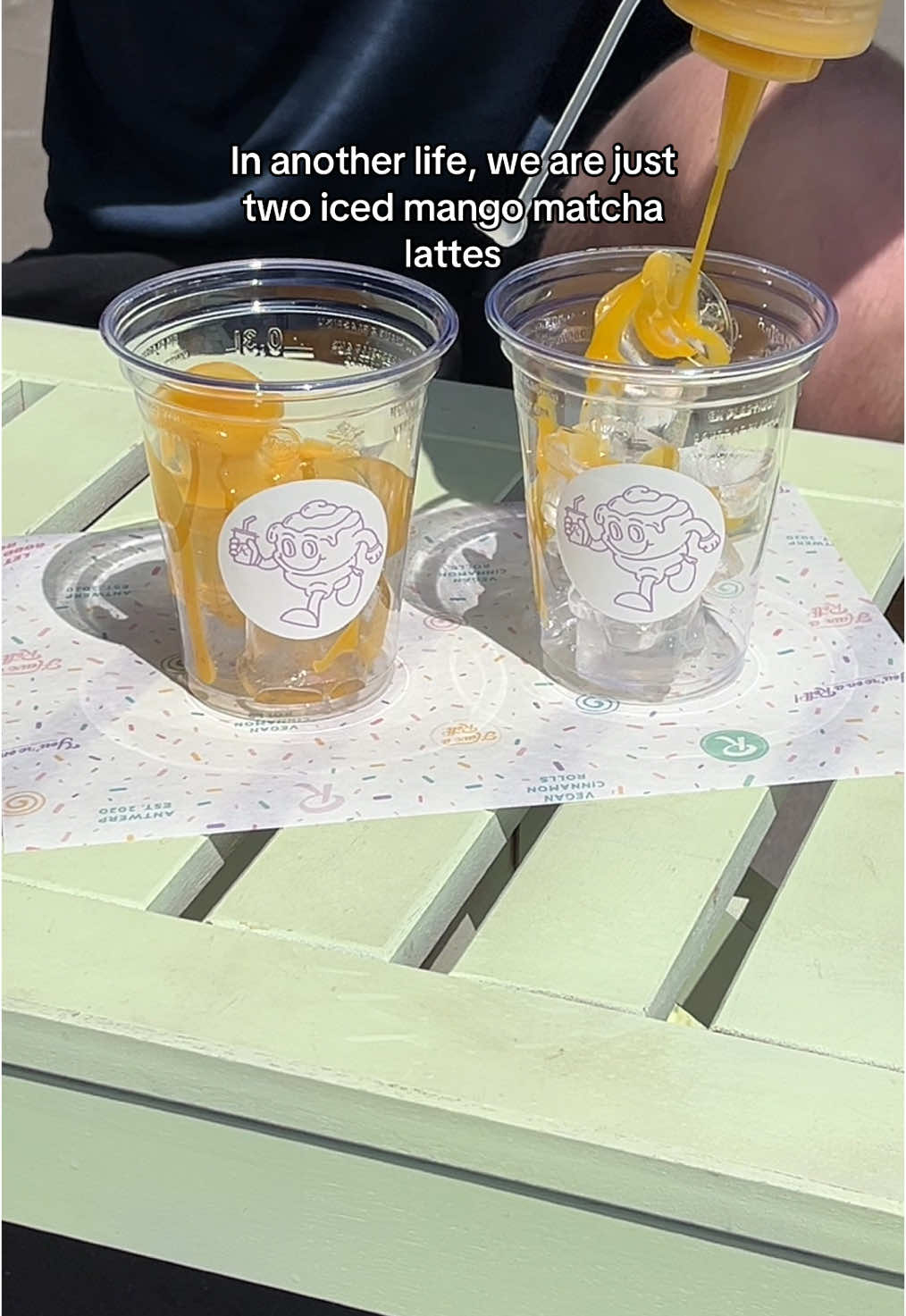 Love language: iced mango matcha latte for two🍵🥭🩵 #matcha #mangomatcha #cinnamonroll #drink #havearoll #fyp 