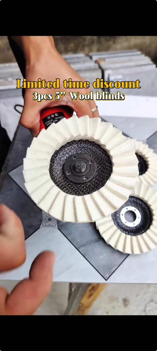The louvered polishing wheel, with soft and delicate wool, can be used on ceramic and many other materials, and motorcycles and small and can be used as well! #wood #cars #alat #tool #handwork #house #tiles #glass #boats #polish #wool #metal #handtools #stone #car  