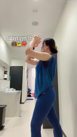 💙🍑#gymootd #gymoutfit #gym#fyp #fitcheck 