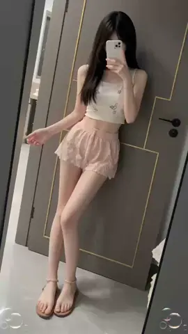 #chinesegirl #girls #美女 #jk Watch the meteor shower with you