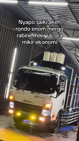 Arep kon mangan watu masane😭 #cuciankonten #trukmodifikasi #4upage #trukkonten #xbcyza 