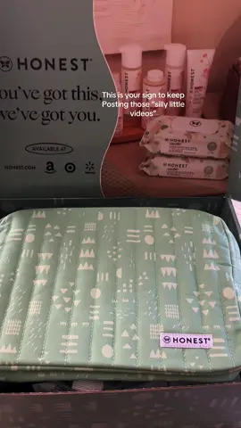 Pr package from @Honest Thank you so much 💚 #pr #honestdiapers #honestproducts #prunboxing #diapers 