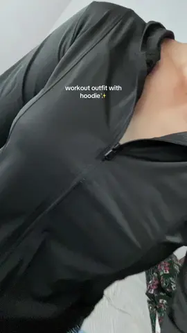 perfect workout outfit thin fabric with hoodie #workoutoutfit #activewear #joggingoutfit #joggingoutfitforwomen 