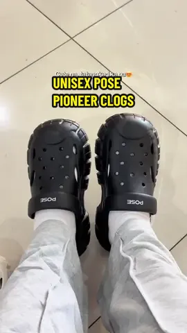 😍 #pose #posee #poseph #clogs #pioneerclogs 
