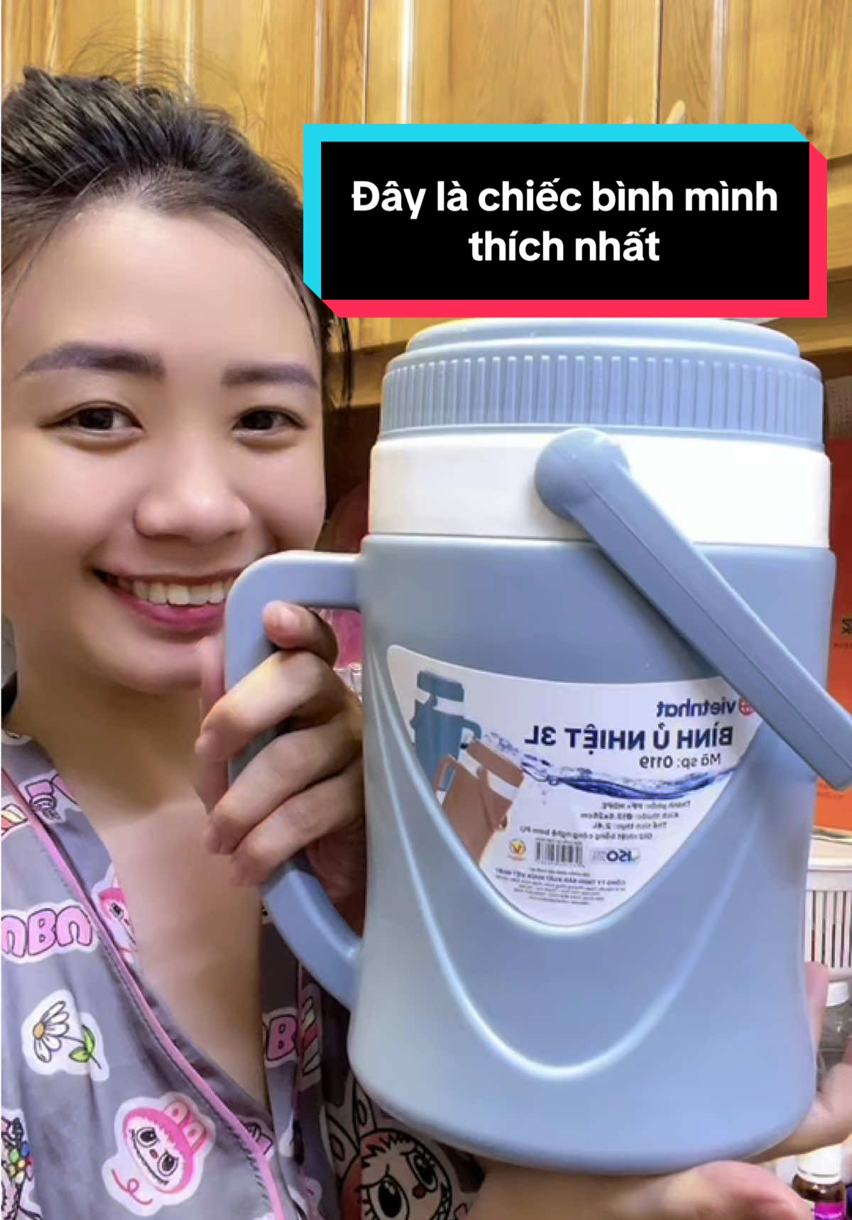 Bình đá 3 Lít Việt Nhật Giữ Nhiệt 6-9 tiếng dùng được cả nóng và lạnh, Bình nước giữ nhiệt, Bình ủ nhiệt 2L 3L dùng được cả nóng và lạnh có 2 màu #binhgiunhiet #binhdungnuocgiunhiet #binhunhiet #binhnuocgiunhiet #binhvietnhat #binhgiumhiet2l #binhgiunhietcute #bìnhda #binhdamini #binhdungtra #binhdungnuocgiunhiet