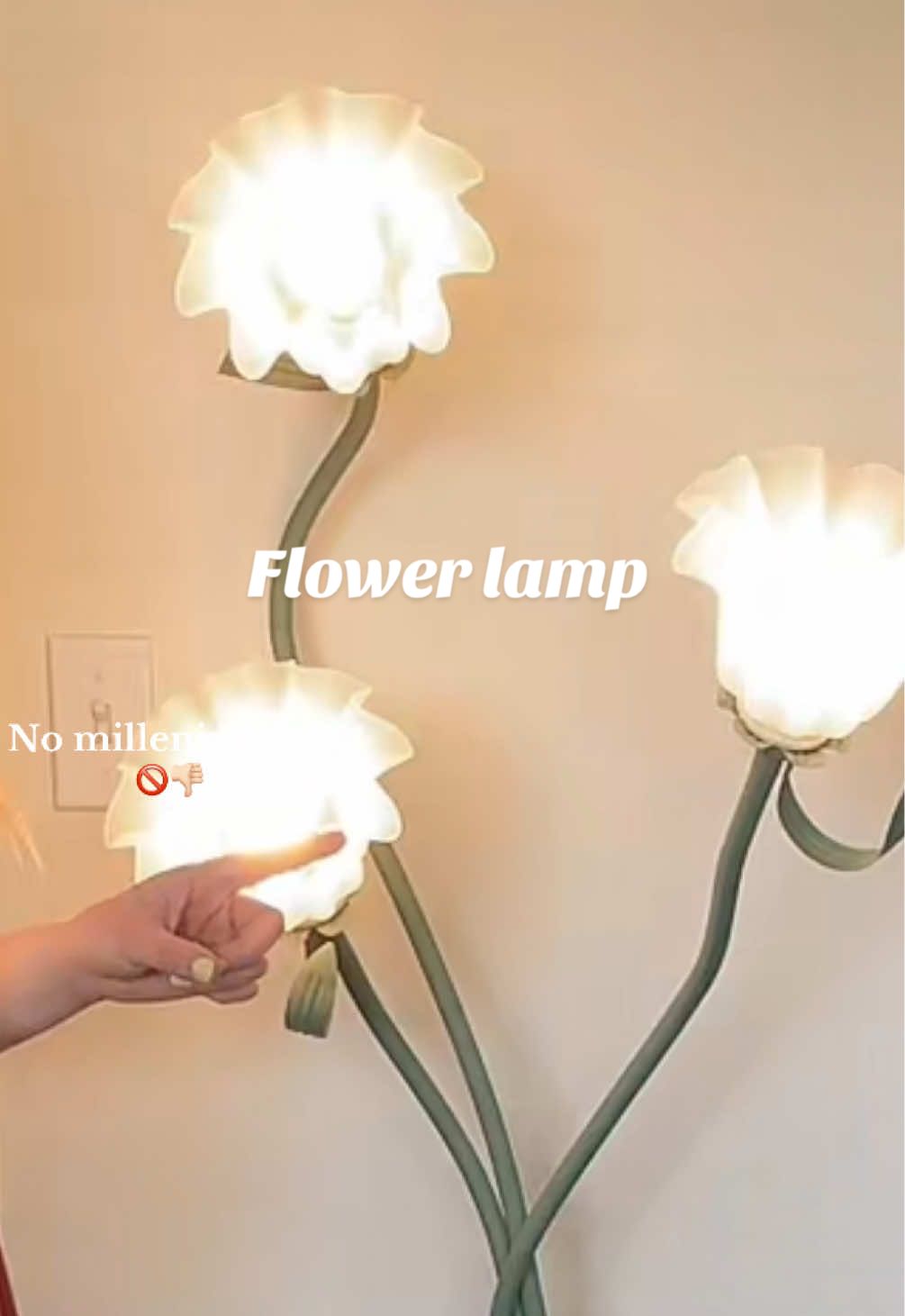Replying to @the_indigofox I live and breath with this setting on 🤭  #flowerlamp #uniquedecor #lamp 