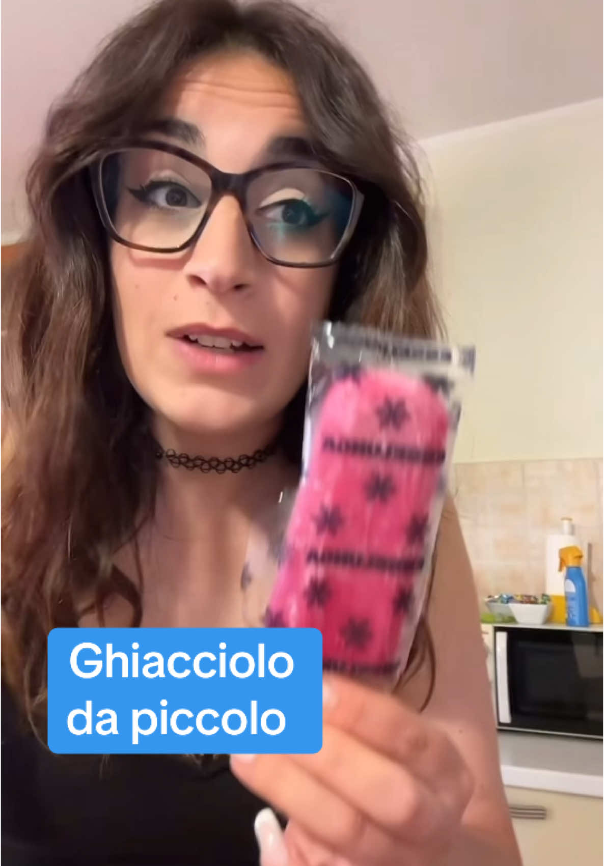 Ti è mai successo ?😂 #mamma #figlia #ridere #recitare #ghiacciolo #gelati #dapiccola 