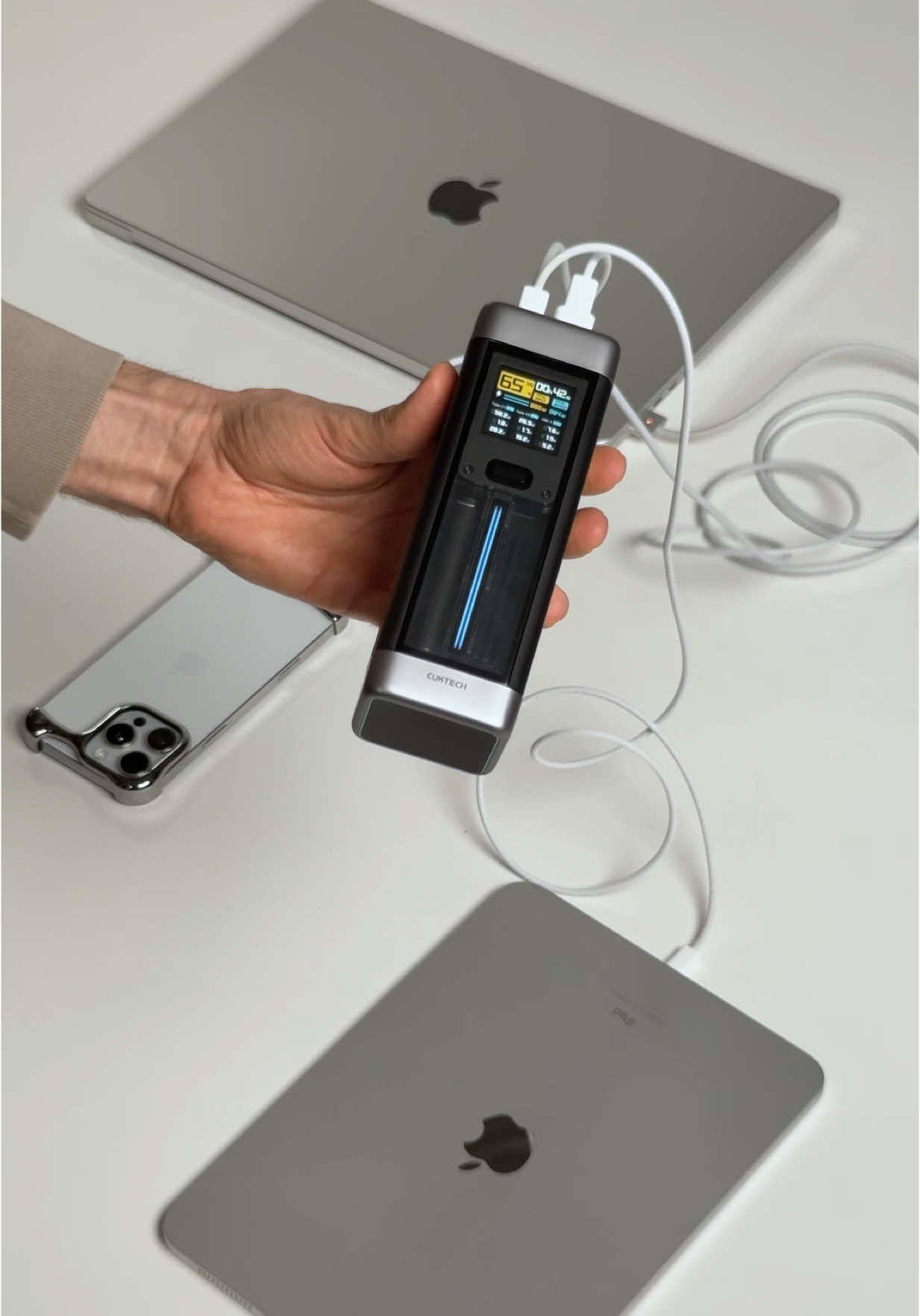 Can it juice up iPhone 16 Pro Max, MacBook Pro & iPad at once? 🤯 CUKTECH 20 shocks! See it! @CUKTECH_official @cuktech_asia  #CUKTECH20 #FastCharging #iPhone16 #MacBookPro #iPad #TechDemo #PowerUp #GadgetTok #PD31