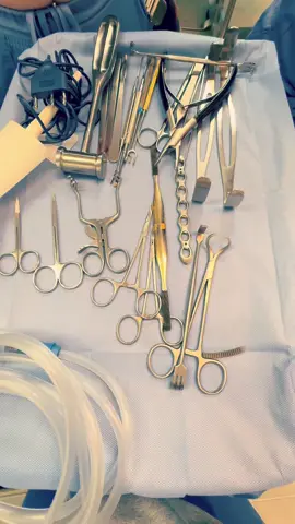 Some tools from a Orthopedic basic instrumentation tray ‼️ #ST #Surgical #surgicaltechnologist #surgicaltech #SurgicalTools #Mandl #MandlCollege #NYC #Lab #LabClass #Orthopedic #orthopedicsurgery #OrthopedicTools *