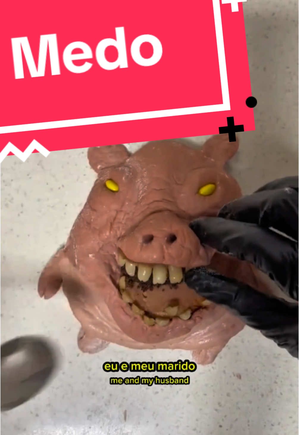 TUNG TUNG TUNG SAHUR DEU-LHE SÓ UMA NA PEPPA e POR ISSO ELA FICOU ASSIM DESFIGURADA FIA