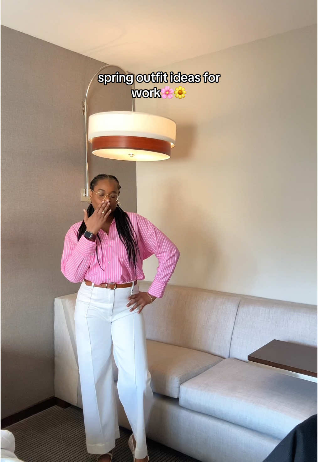 Nothing beats a fabulous pair of wide leg pants with the perfect length 😍😍 These are the ZW Wide Leg Pants Pants: @ZARA #springoutfitideas #workootd #fashioninspo #workfashion #widelegpants 