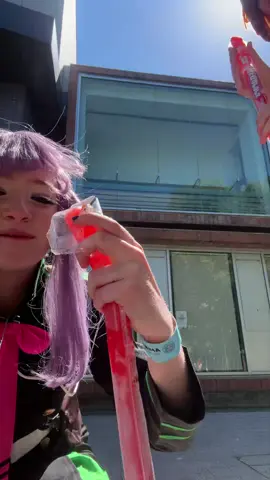 I want one of these ice pops we had so bad rn 😭@ꩇׁׅ݊ꫀׁׅܻᥣׁׅ֪ꪱׁׅɑׁׅ֮ #amikondublin #amikon2025 #higurashi #renaryuugu #fyppppppppppppppppppppppp #cosplayer #icepops #shinoa #seraphoftheend #renaryuugucosplay #convention 