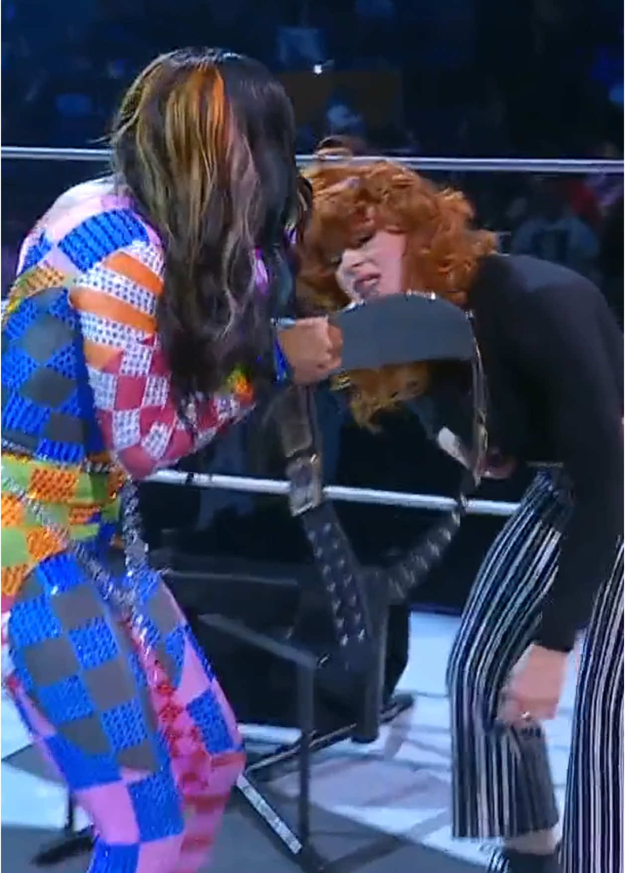Jamie Hayter triggered TBS Champ Mercedes Moné during AEW Dynamite! #aew #aewdynamite #allelitewrestling #prowrestling #prowrestlingtiktok #jamiehayteraew #mercedesmoné #ceo #womenswrestling #sportsonmax 