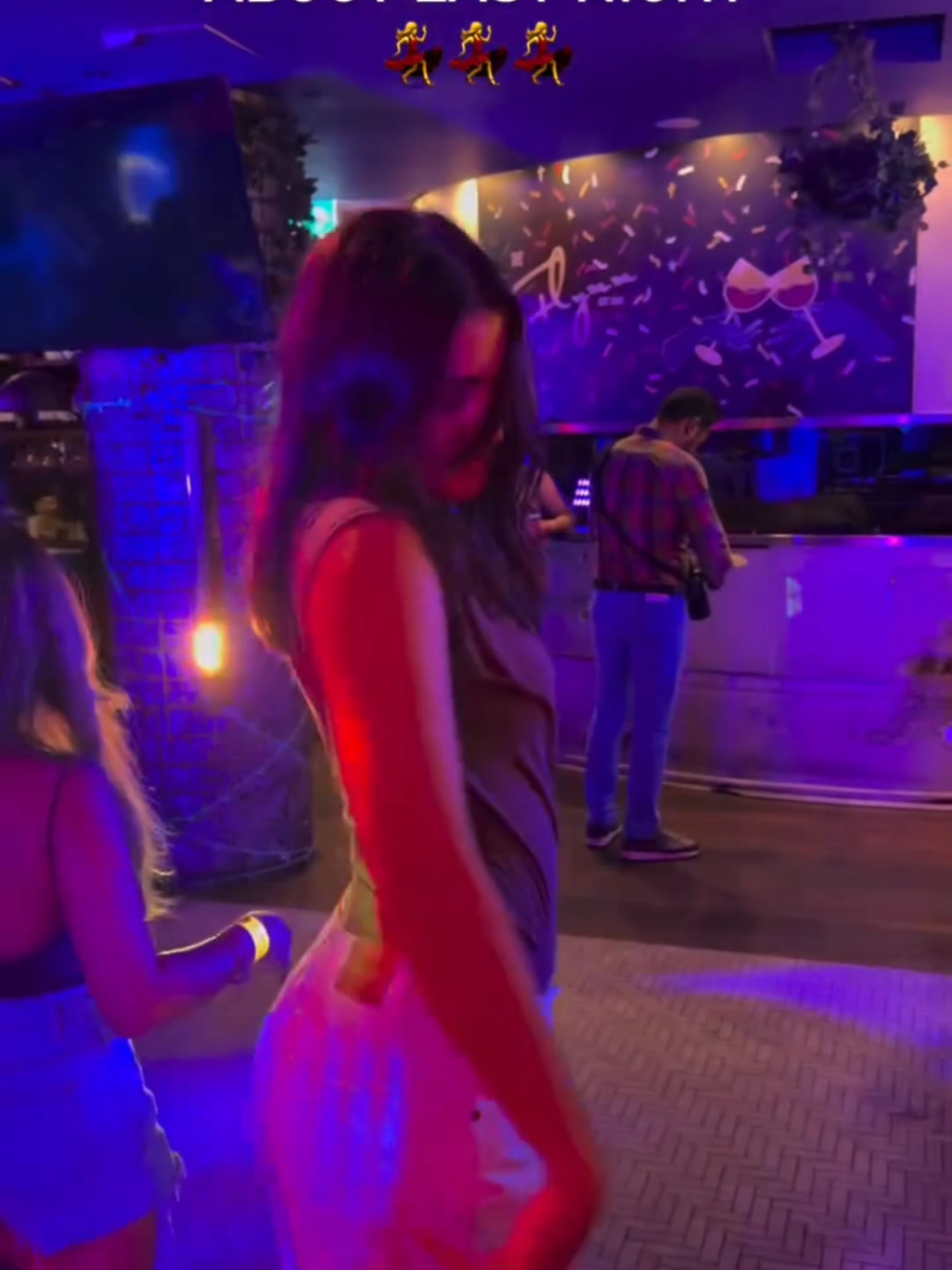 Night club Party  #nightlife #clubvibes #danceparty 