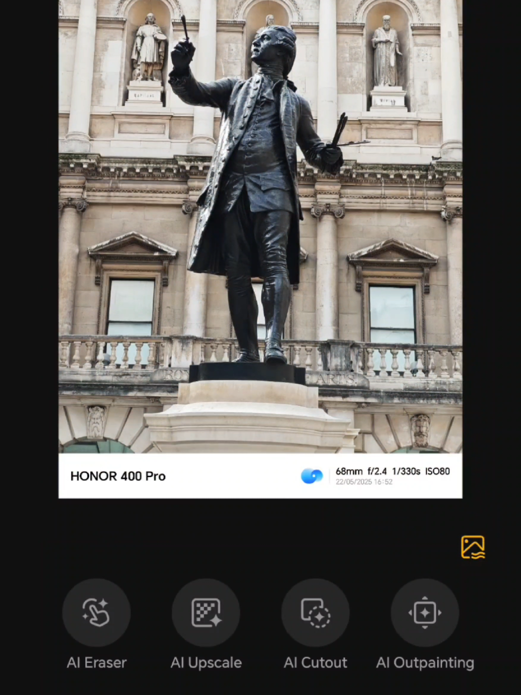 Image To Video in action with AI Outpainting playing a part too, on the Honor 400 Pro too. #honor400 #honor400pro #honor #imagetovideo #aioutpainting #ai @HONORUK @HONOR 