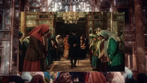 In love with this vibe #persianedit #fyp #iraniantiktok #iranian #film #farsi #persian #persiantiktok #irani #edit ##videoviral #ادیت_فیلم #سریال_ایرانی #middleeastern #persiancinema #cinema #repost #aesthetic 