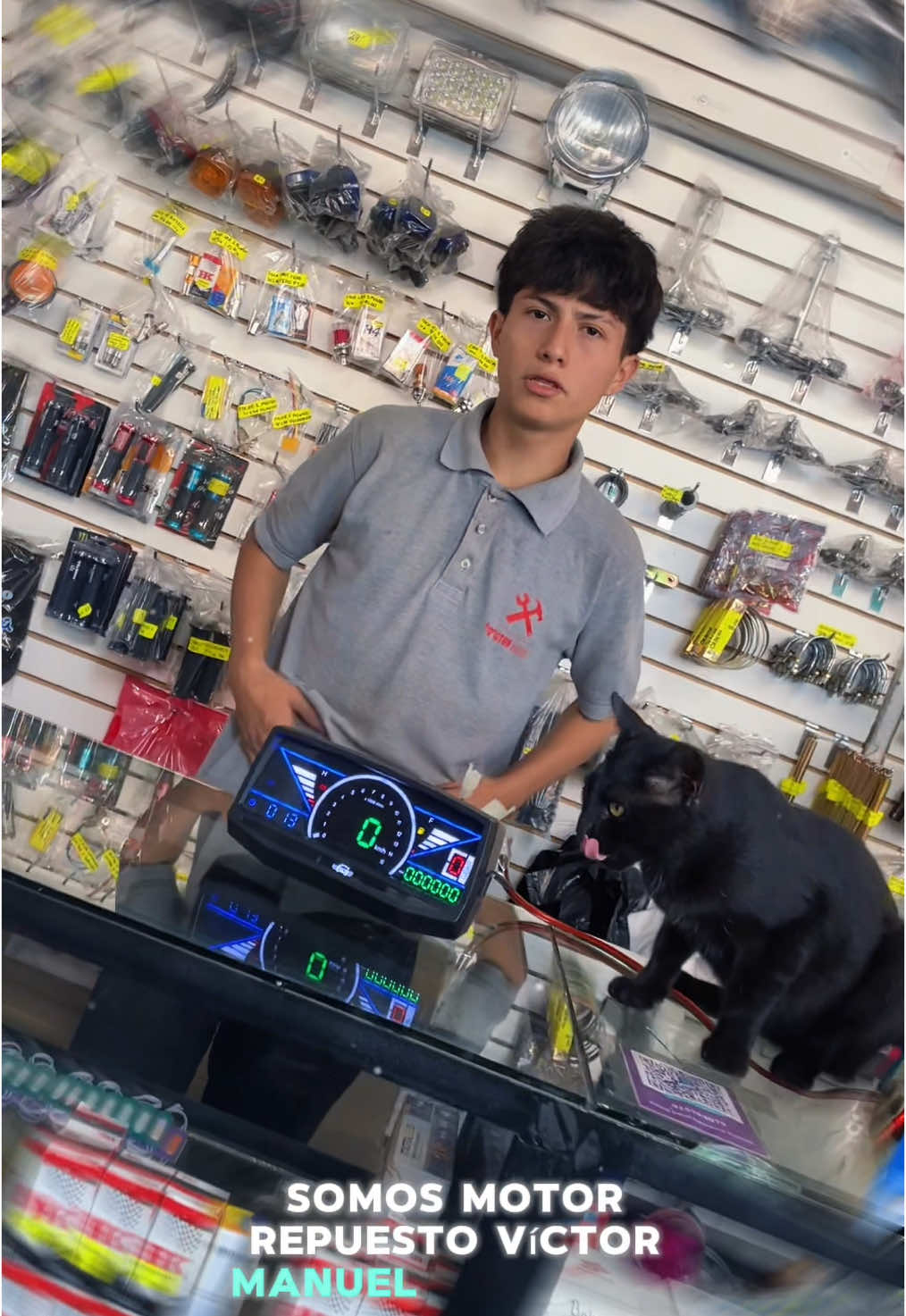 MODERNIZA YA TU MOTO TAXI CON ESTOS TABLEROS DE LUJO 🔥✅ #repuestos #tablero #asientos #tuning #motos #piqué #honda #redbull #mototaxiperu #yangzu #tablerodijital #motolineal #mototaxistuning😎🤑 #chimbote_perú🇵🇪 