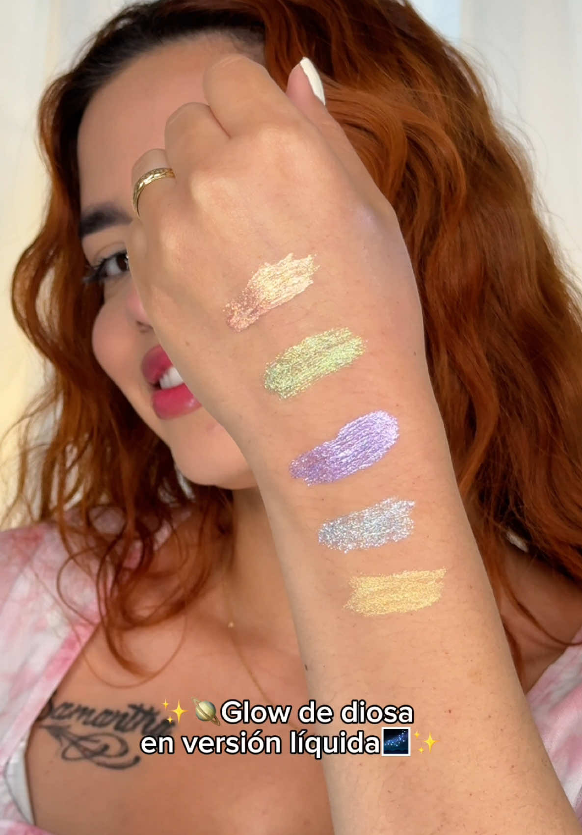 ✨ ¿Listas para brillar con una sola pasada? Estas sombras líquidas de @NABA COSMETICS son otro nivel: pigmento intenso, aplicación fácil y un glow que roba miradas. 💕 . ¿Lo mejor? No se craquelan, no se mueven…  ¡y parecen joyas líquidas! 💎 . Si eres fan del maquillaje rápido pero impactante, este es tu nuevo must-have. Swipe, difumina y boom: ojos listos para dominar el día (o la noche). . #nabacosmetics #sombrasliquidas #makeupglow #beautyhack #maquillaje #beauty #shinebystar #moda #makeup #beautybloggers #beautytips #makeupartist #makeuptrends #tips #tipsdebelleza  #creatorsearchinsights 