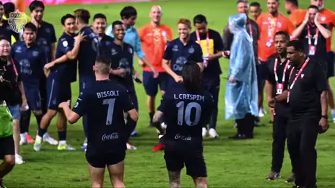 เฮียอุ้มเต้น🕺#ธีราทรบุญมาทัน #แบงค์ศุภณัฏฐ์ #แชมป์ #บุรีรัมย์ยูไนเต็ด #buriramunited #ประสาทสายฟ้า⚡💙💯⚽ #บุรีรัมย์ #ฟีดดดシ #รีโพสต์ให้ที 