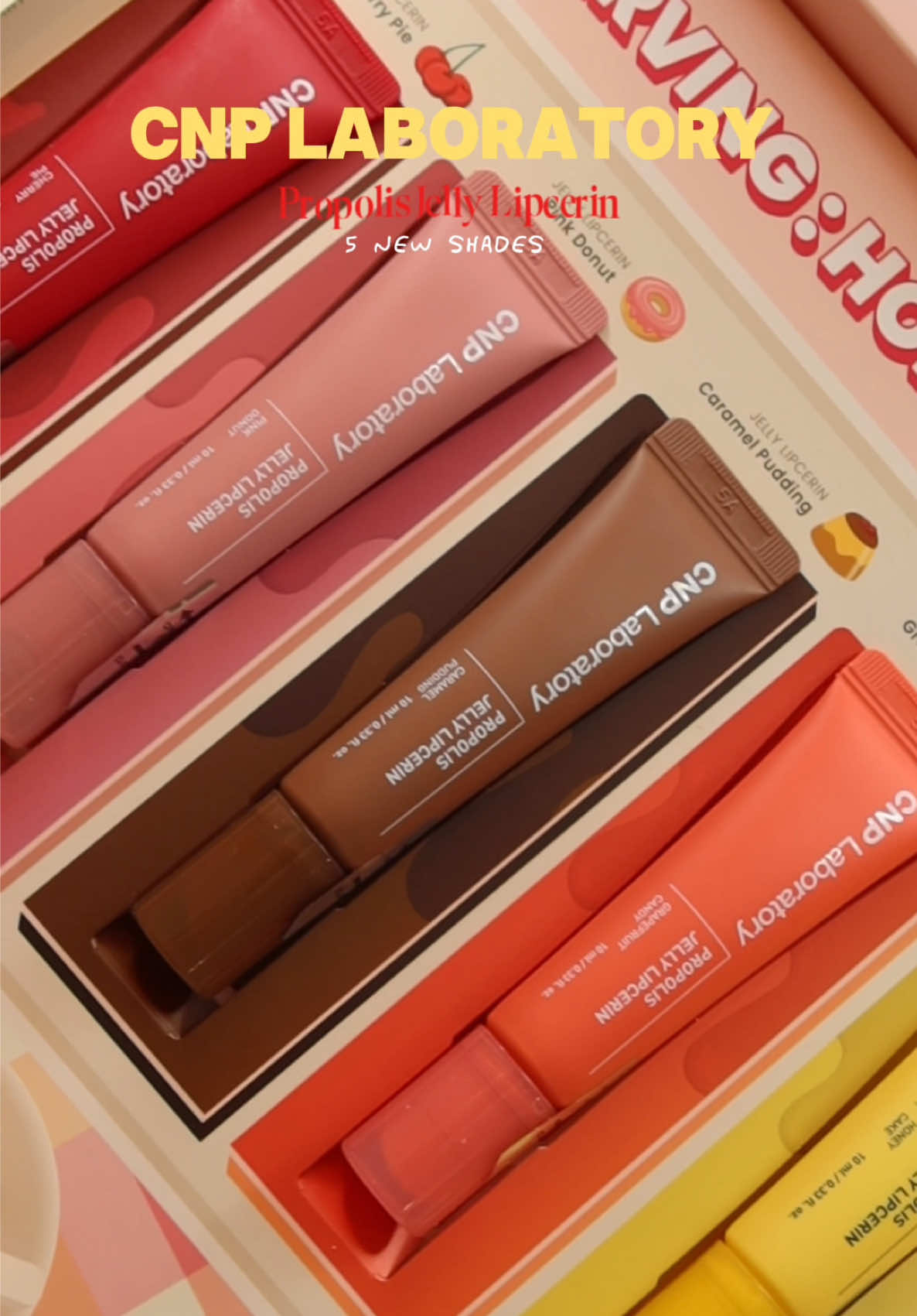Trying out new shades from @CNP Laboratory VN ✨✨✨🩷🩷🩷  Key Benefits :  ① Soft & Bouncy applicator : The unique jelly-textured tip glides on effortlessly, giving your lips a natural tint and radiant glow—without the mess! (NEW FEATURE!) ② Effortless gloss, smooth like butter : Delivers plump, glossy lips all day long. This ultra-hydrating formula enhances shine while keeping lips soft and supple. ③ 12-hour hydration : Enjoy 12-hour long-lasting moisturization for plump, dewy lips. The vibrant shades with a touch of color give your lips super shiny, glossy finish.  #gifted #cnp #cnplaboratory #jellylipcerin #cafelipcerin #koreanskincare #kbeauty 