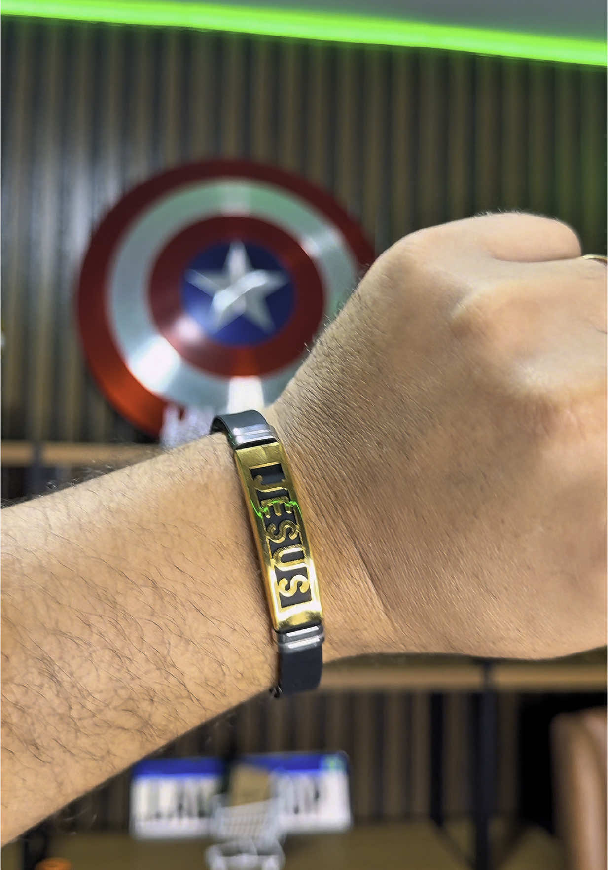 Pulseira masculina Jesus #TikTokShopChegou #TikTokShopBrasil #TikTokMadeMeBuylt #MustHave #TikTokShop 