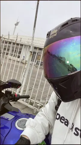 Thay áo cho vợ 2 #xuhuong #xh #xuhuongtiktok #pkl #trendi #sinhviencogivui #xedep #r3 #r15v3 #r6 #yamaha 
