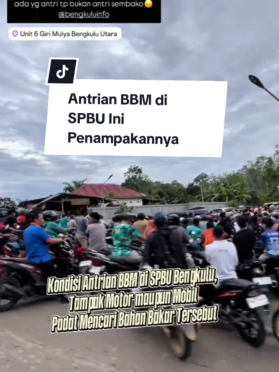 Penampakan antrian panjang BBM di SPBU Bengkulu, padat kensdaraan bermotor maupun mobil, Cc video (Bengkuluinfo) #bbm #spbu #antrianpanjang #bbmantri #subsidi #pertamina 