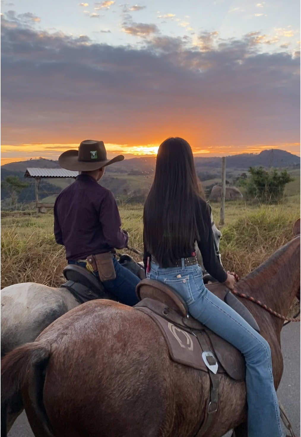 Eu te amoo!❤️#fyp #fypp #cavalo #roça #casalcountry #casal #cavalgada #amor              @Fabrício.dg035❤️