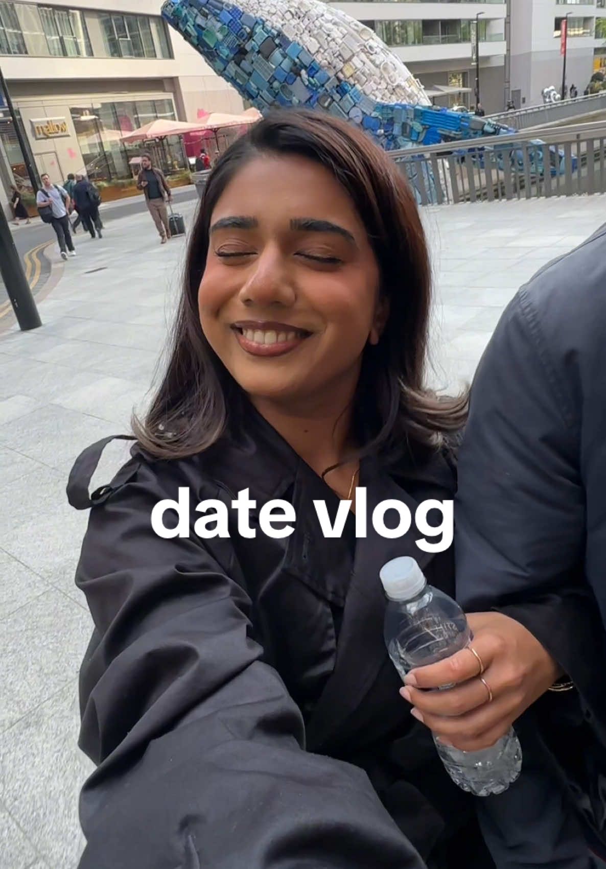 find yourself a James but not my one 🥰🤍 #fyp #boyfriend #datevlog #dishoom #couple #hinge #relationshipadvice 