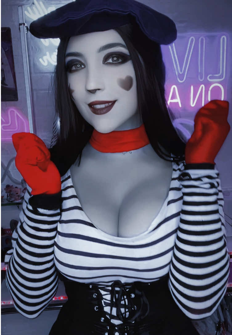 #cosplay #cosplayer #cosplaygirl #cosplayers #kawaii #anime #derpixion #mim #mime #mimeanddash @Derpixon❤️ 