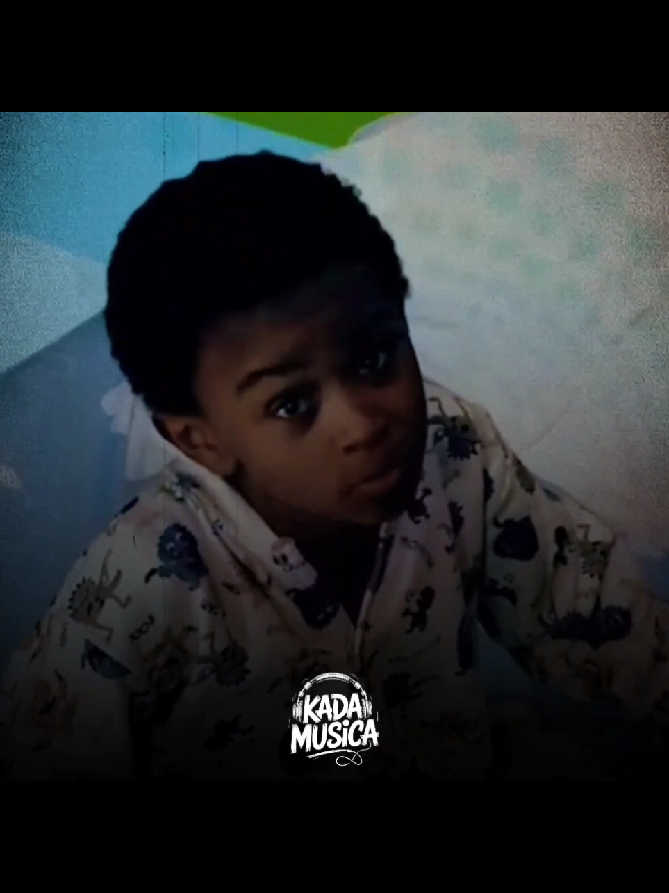 Peraí x IPhone Branco 🎵 . . . #kadamusica #musica #trap #trapbr #trapbrasil #cirilo #carrossel #vaiprofycaramba #fyp #videoviral 