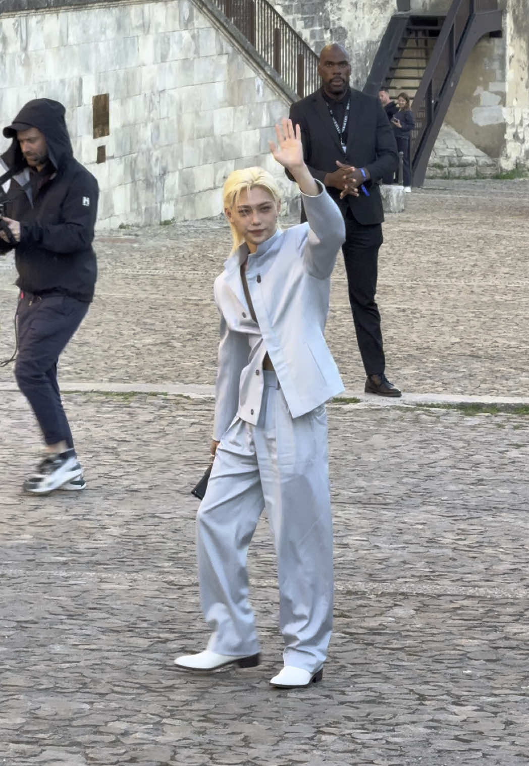 #felix arrived at the Louis Vuitton fashion show in the south of France #straykids #pourtoii 