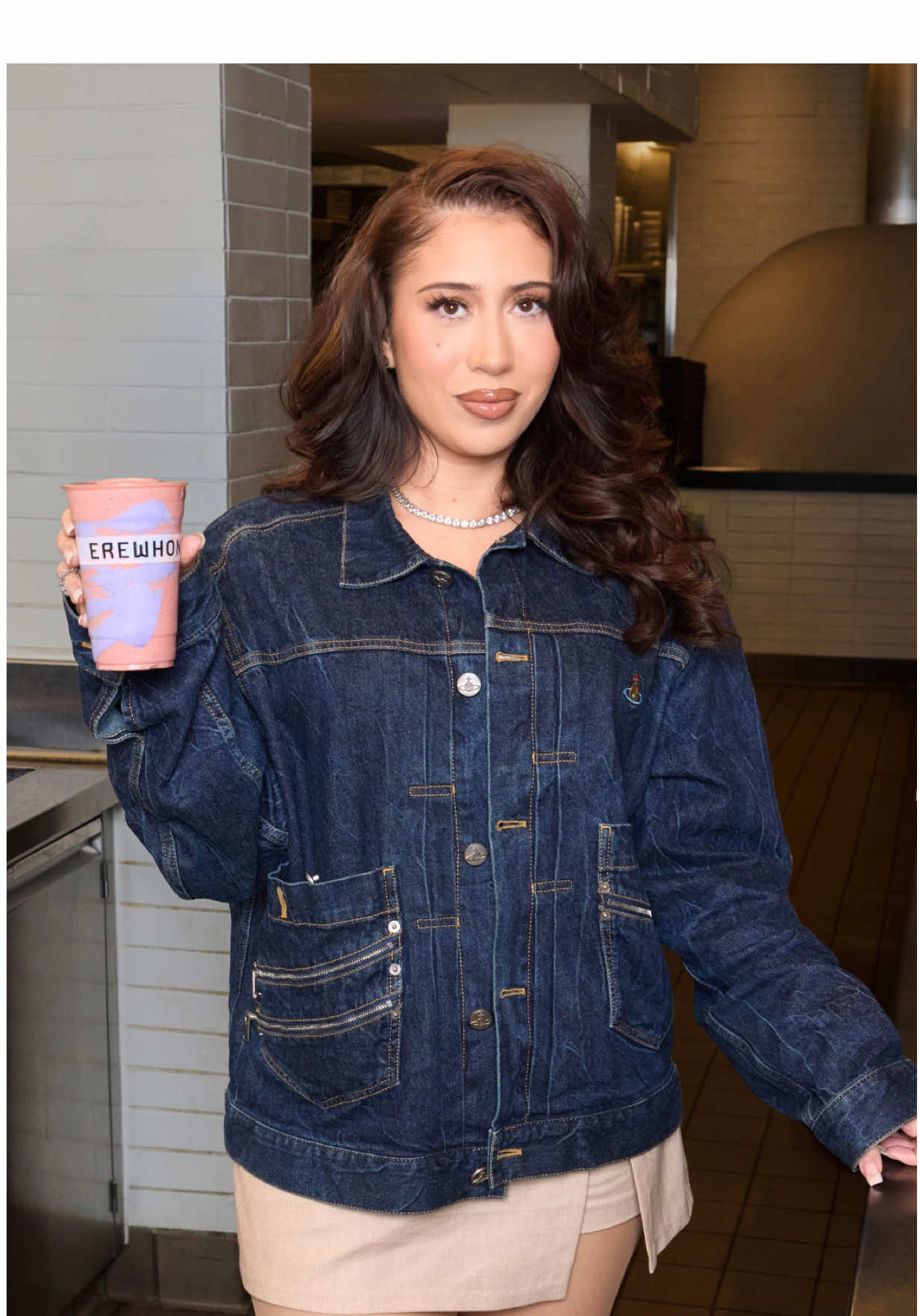 Sincerely, Smoothie by @Kali Uchis  Named after her new album, this smoothie is inspired by Kali’s favorite fruit—Maracuyá, also known as Passionfruit. It’s blended with organic Strawberry, Mango, and Pitaya, then finished with Full Spectrum Sea Moss. INGREDIENTS: - MALK Organic Coconut Milk @MALK Organics  - Farmers Organic Coconut Water @Vita Coco  - Crown Maple Amber Maple Syrup  - Organic Maracuyá (Passionfruit) - Organic Strawberry, Mango, Pitaya, Date - Erewhon Sea Moss, Organic Whey Protein and Vanilla Collagen - Organic Coconut Cream, Blue Spirulina, Pitaya Powder We're proud to support Every Mother Counts, an organization working to make the maternal health journey safe and equitable for everyone, everywhere.